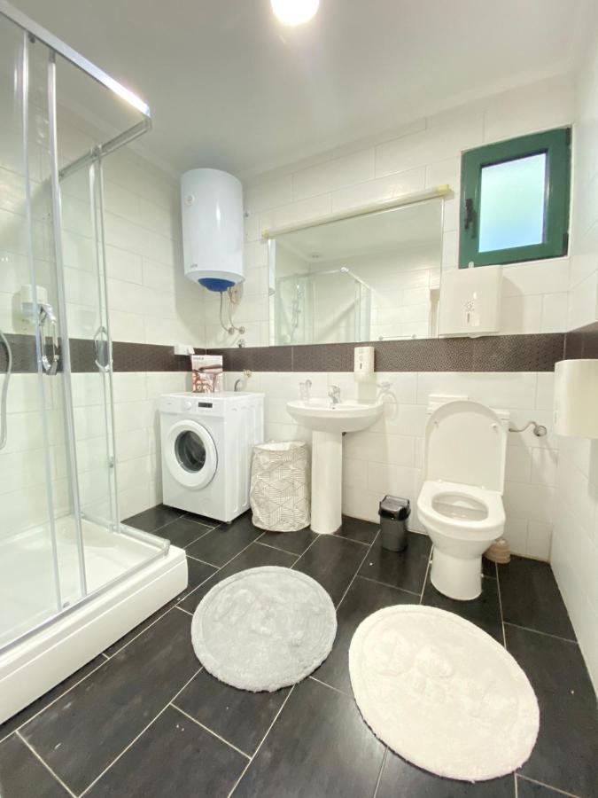 Aquata Apartments Tivat Kültér fotó
